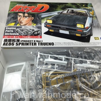 Maquette Aoshima INITIAL D TAKUMI FUJIWARA AE86 TRUENO PROJET D VER