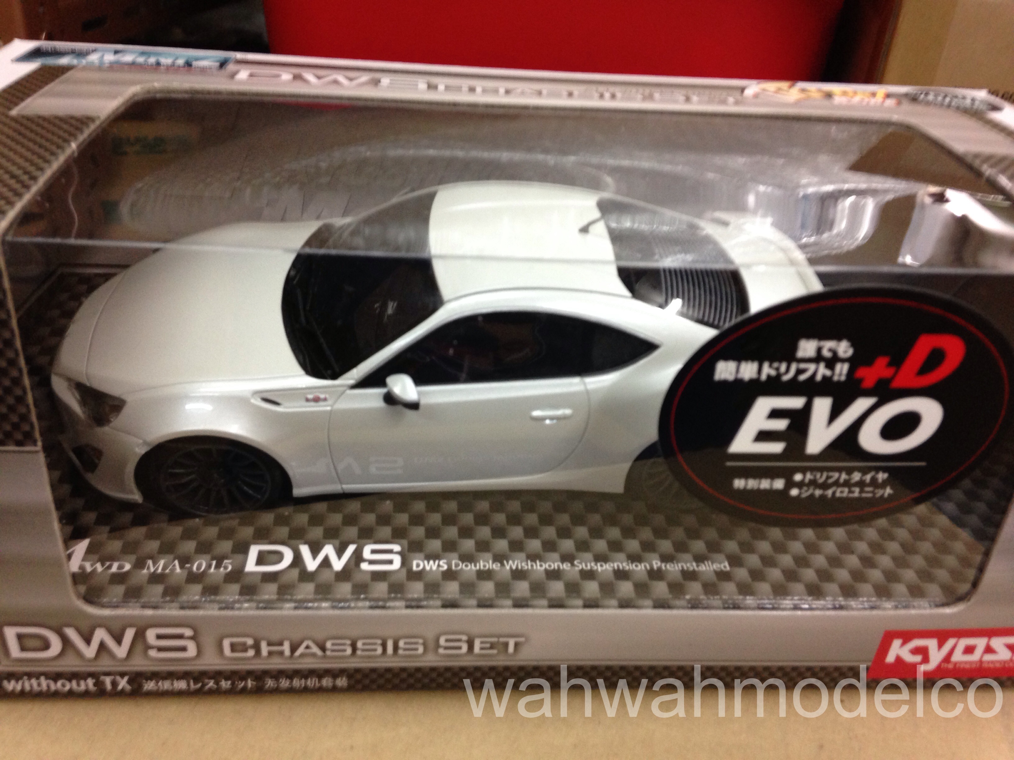 Kyosho 30535PW AWD MA-015 DWS ASF Body/Chassis Set Toyota 86 Satin White Pearl 