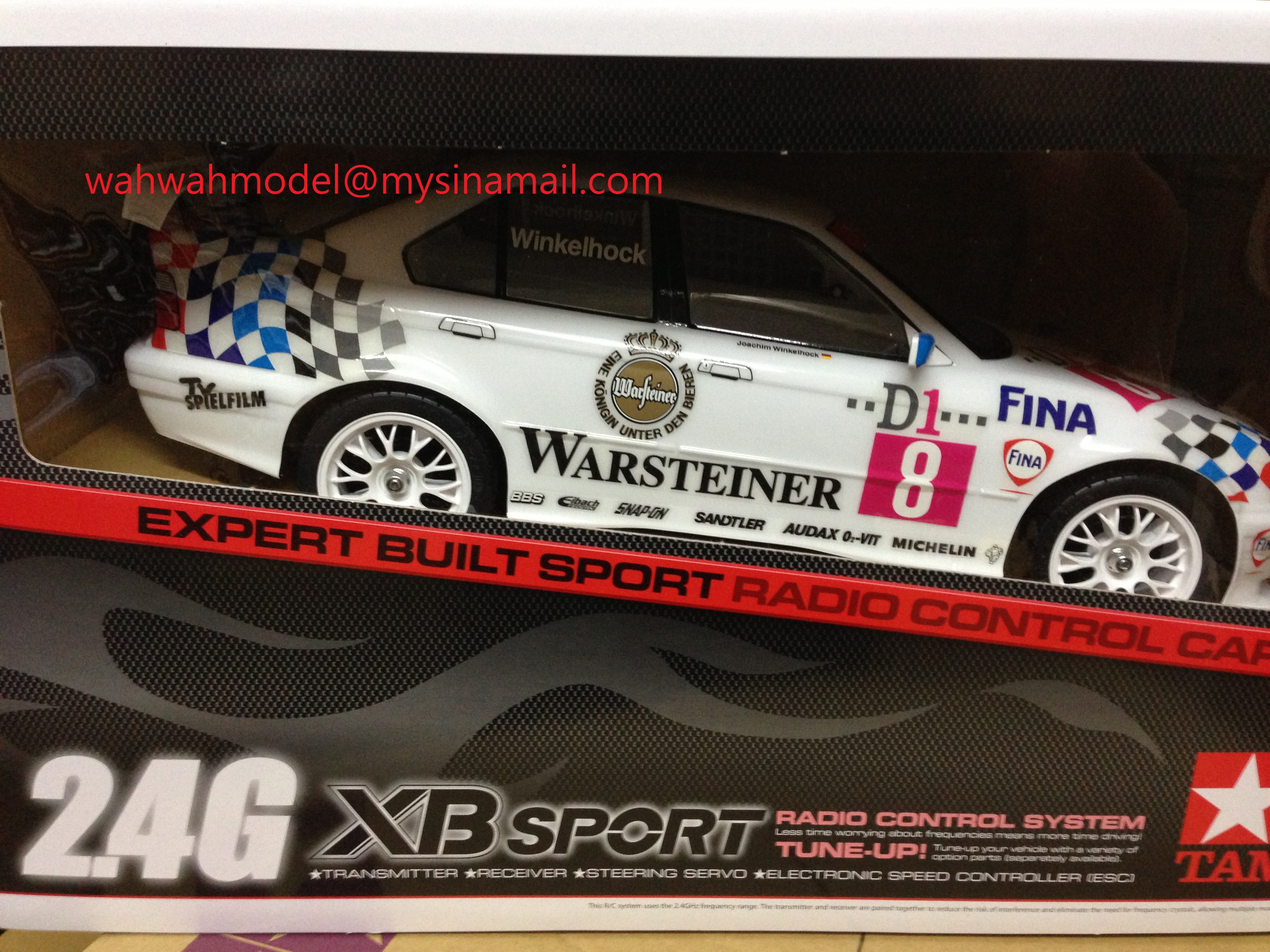 Tamiya 46613 1/10 RTR BMW 318i STW – TT01ES 2.4GHz w/ESC