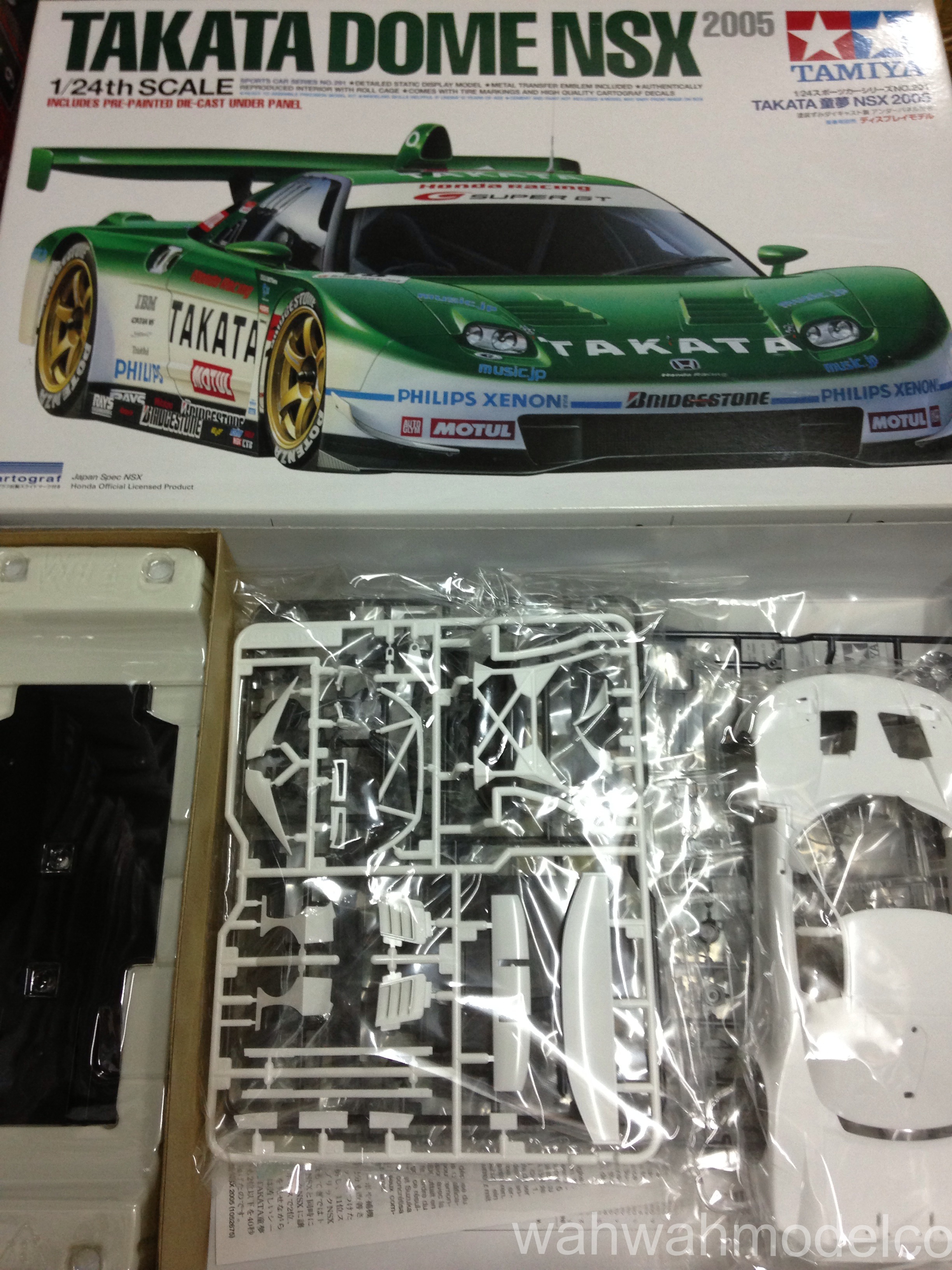 tamiya-24291-124-takata-dome-nsx-2005/