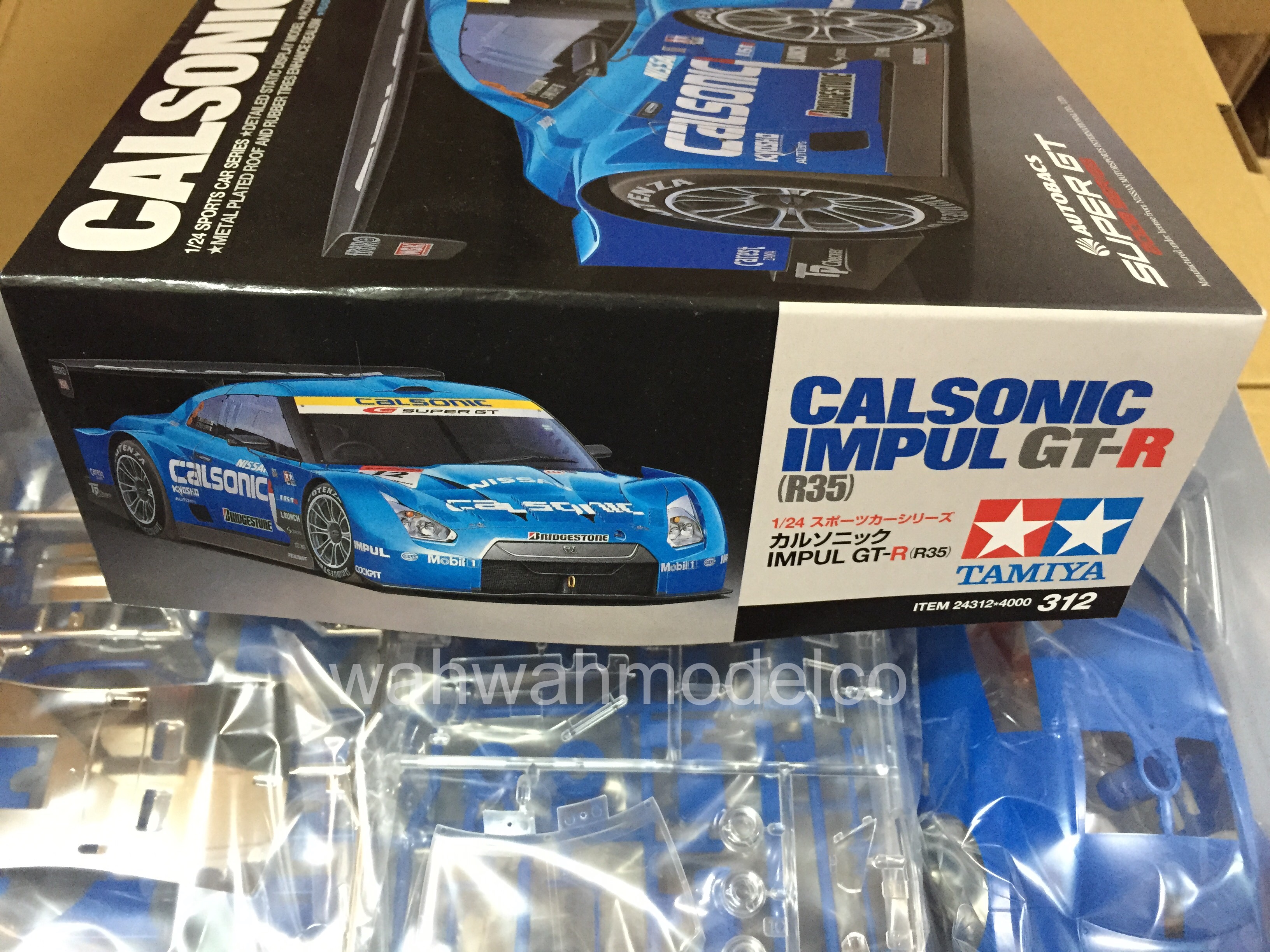 tamiya-24312-124-calsonic-impul-gt-r-r35/