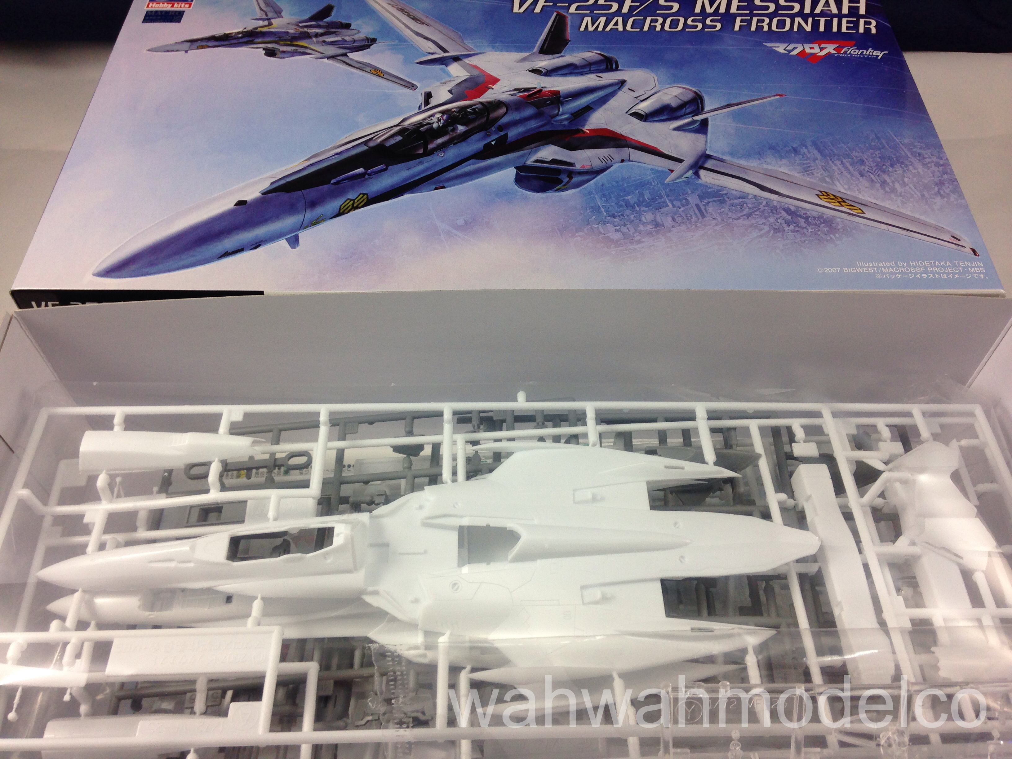 hasegawa-65724-172-vf-25fs-messiah-macross