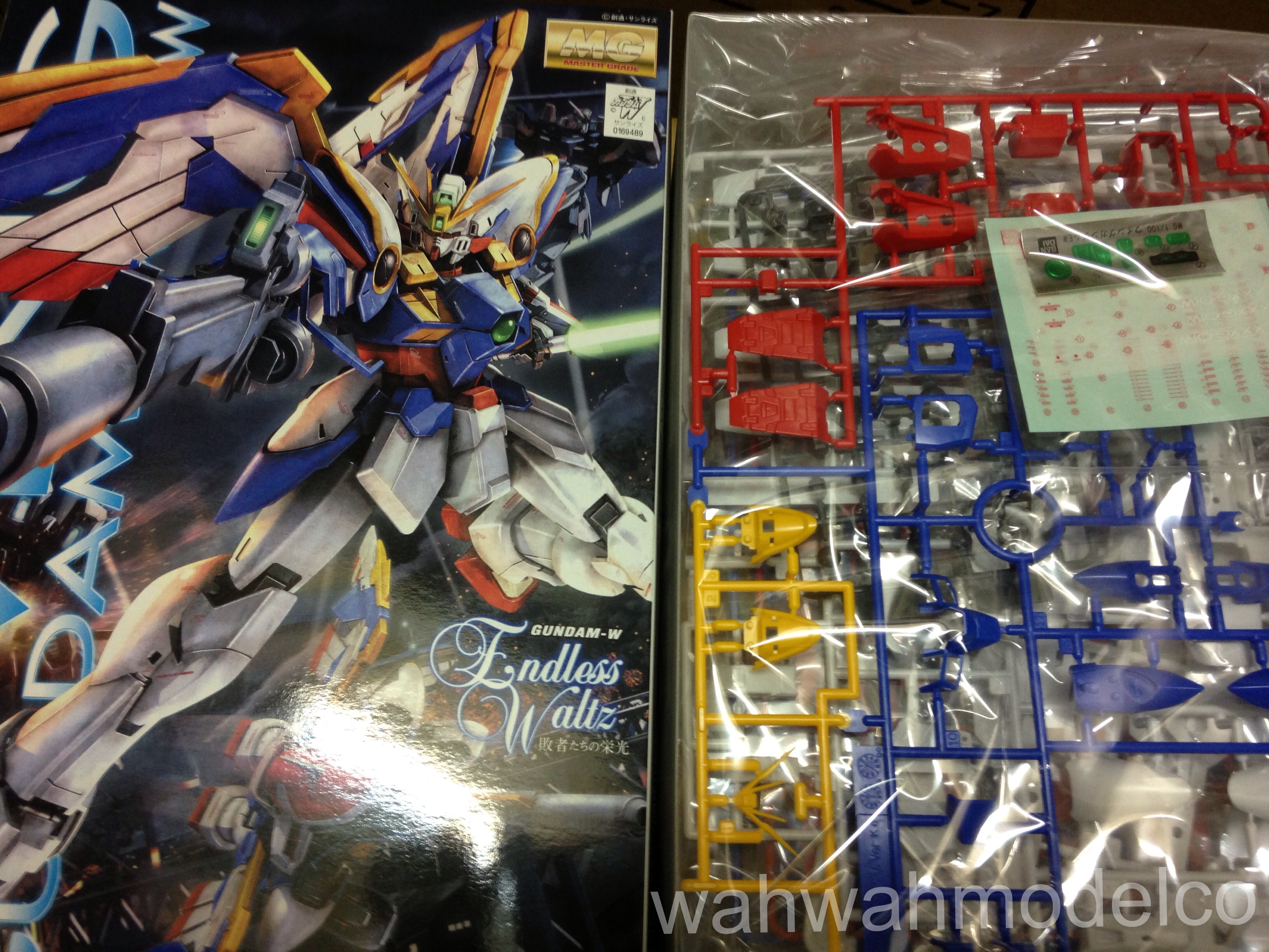 Bandai MG GUNDAM WING XXXG-01W EW VER 1/100