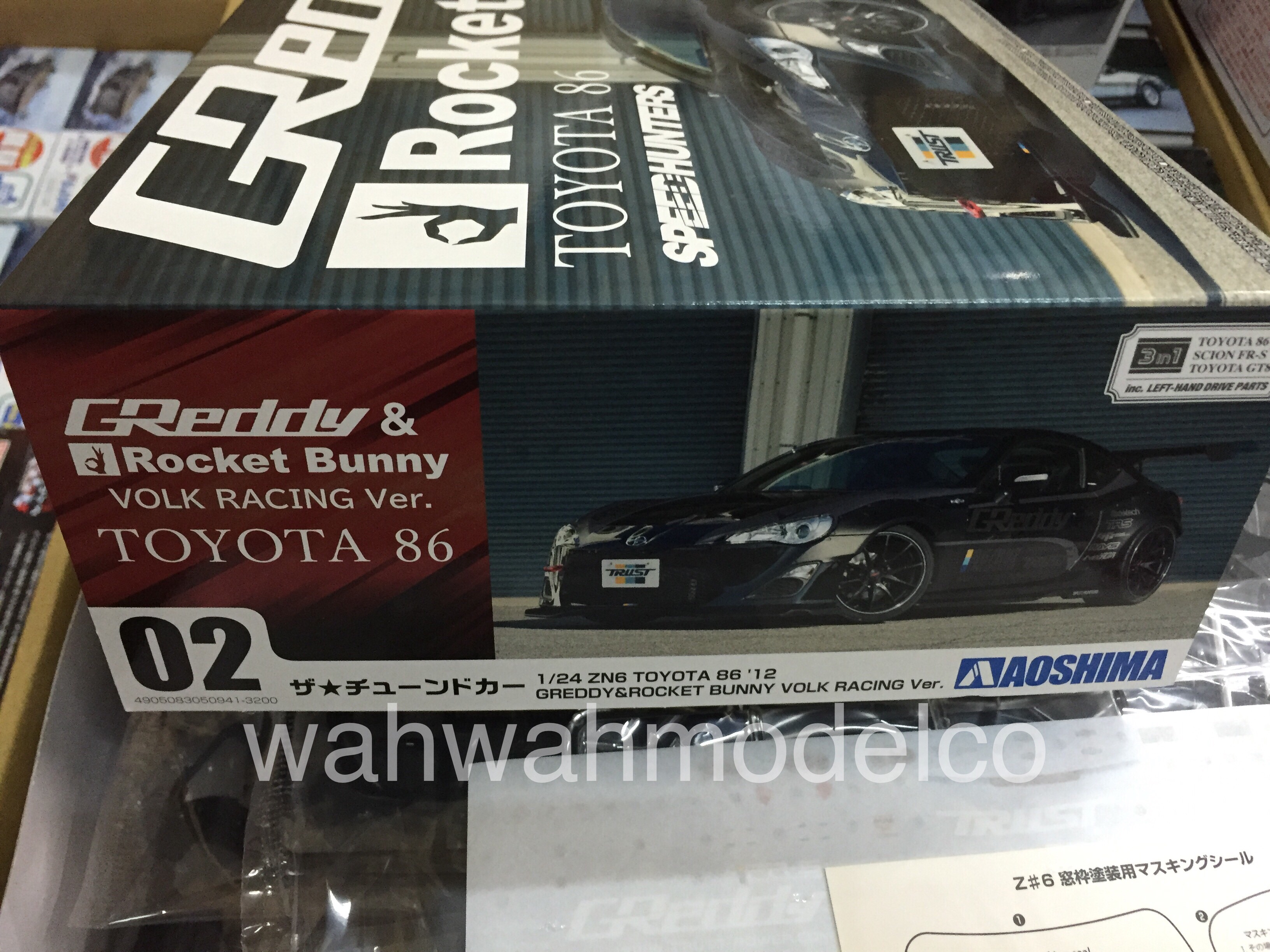 1/24 AOSHIMA 50941 TOYOTA 86 '12 GREDDY & ROCKET BUNNY VOLK RACING
