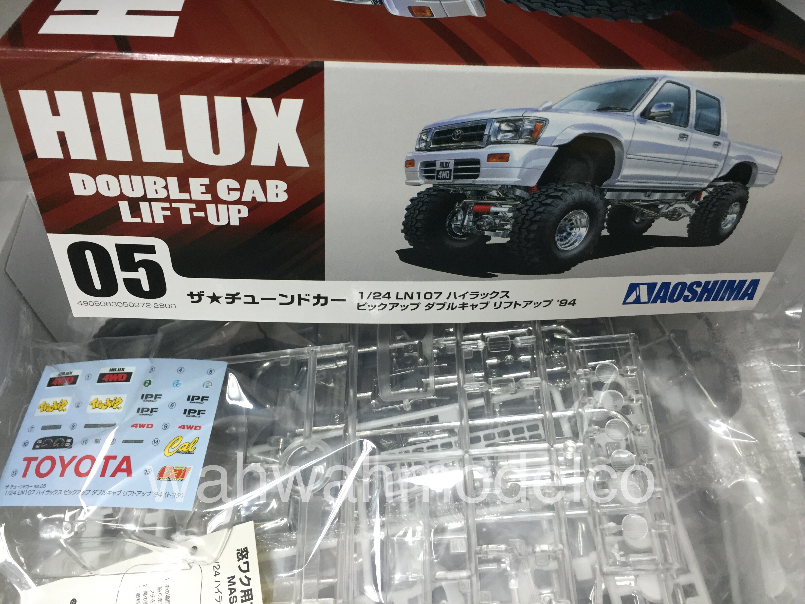 AOSHIMA 1/24 Toyota Ln107 HILUX Pickup Double CAB Lift up 1994 Plastic Model Kit for sale online