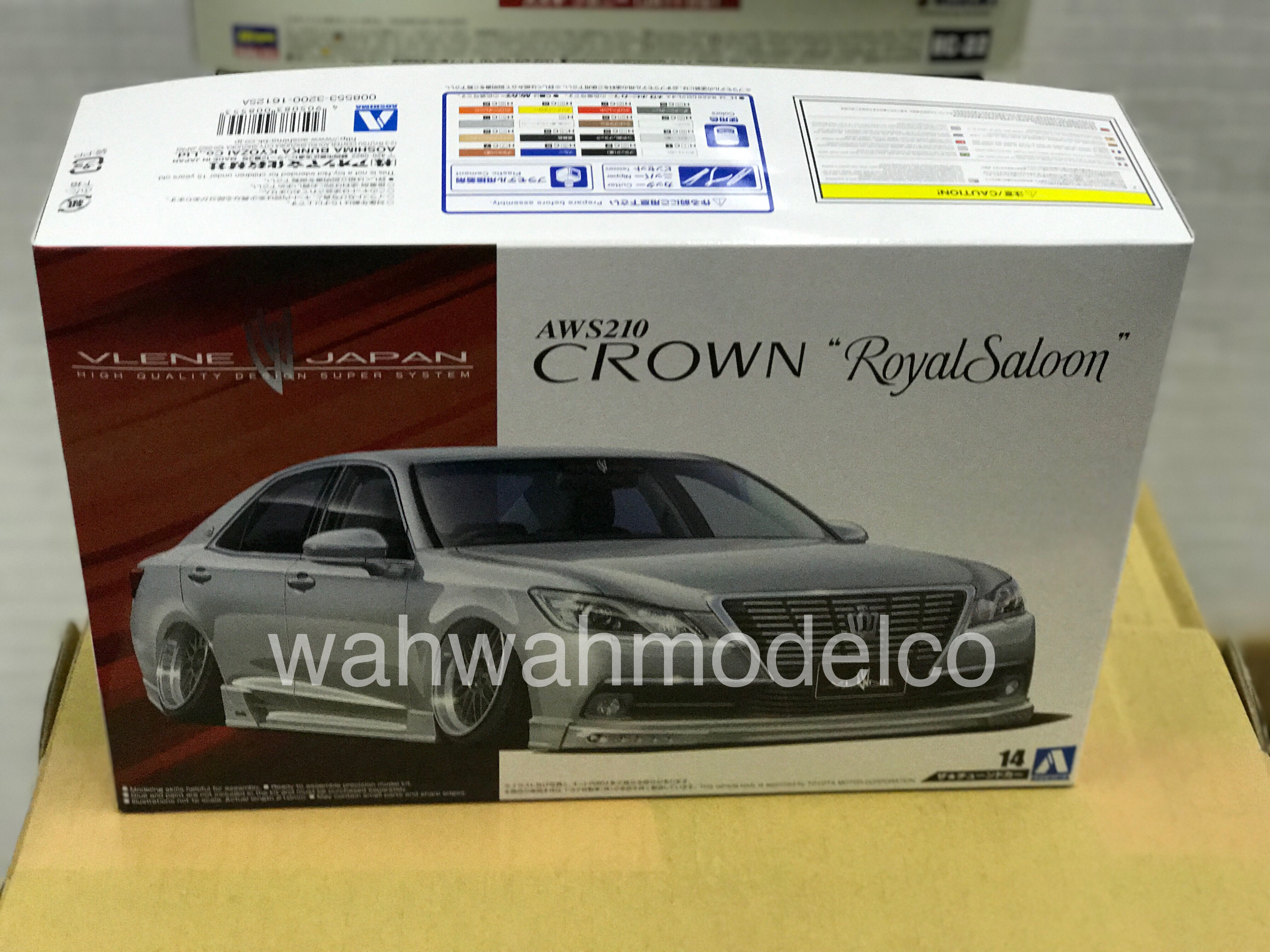 Aoshima 08553 Vlene AWS210 Crown Royalsaloon G '12 (TOYOTA