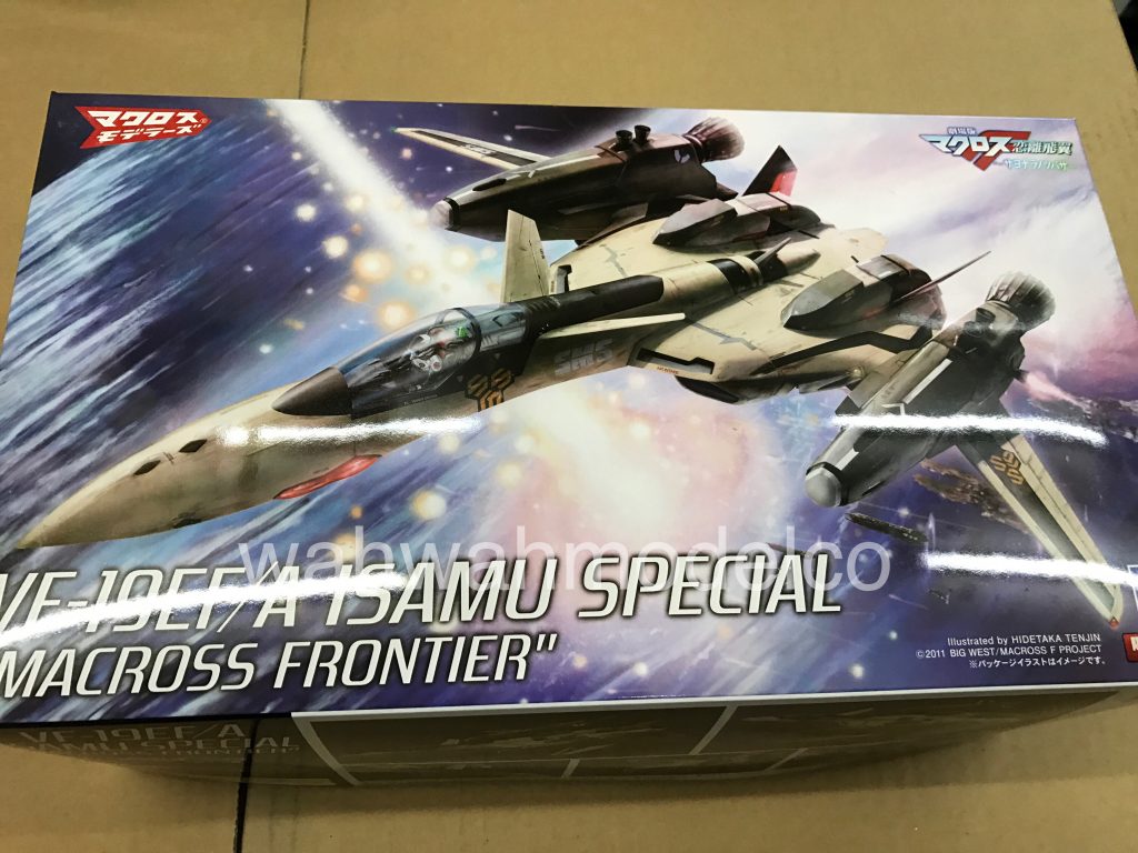 Hasegawa Macross Series Macross Frontier VF-19EF A Isamu Special 1/72 model 