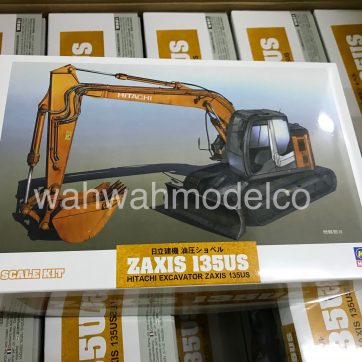 Hasegawa WM01 Hitachi Excavator ZAXIS 135US 1/35 scale kit