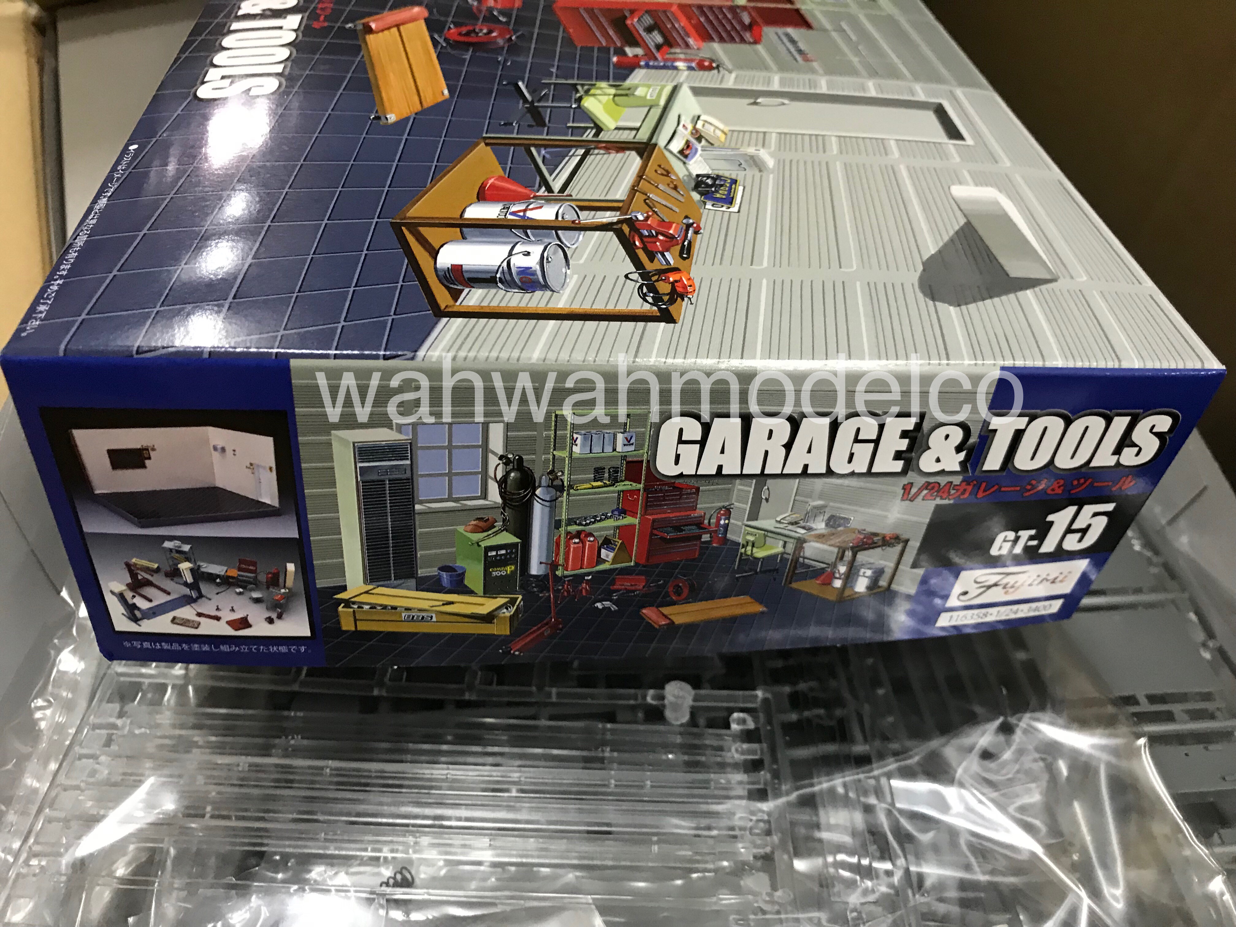 FUJIMI TESTORS 430 # 1/24 GARAGE & TOOL SHOP 1/25 MODEL CAR MOUNTAIN KIT NIB 