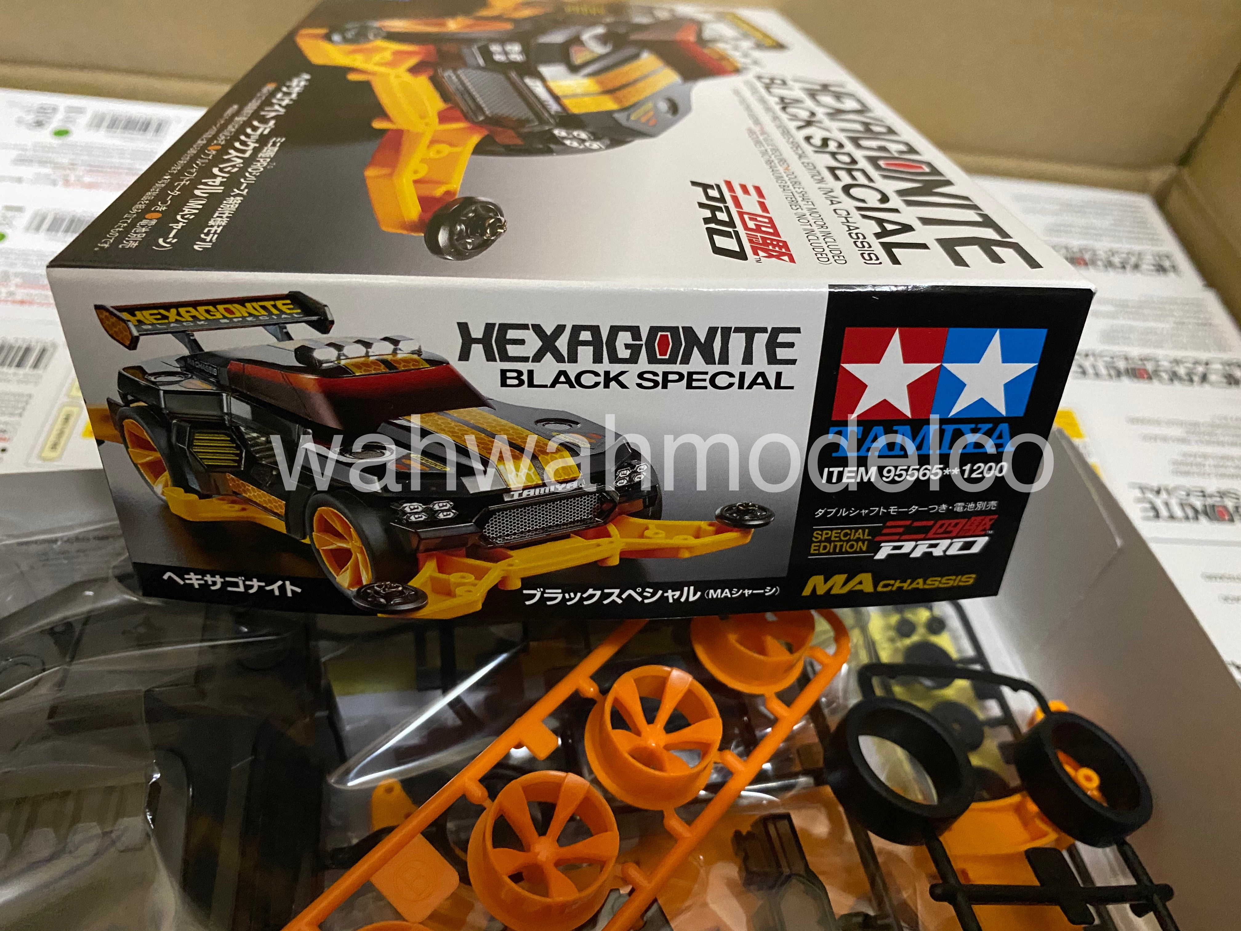 Tamiya #95565 - Hexagonite Black Special (MA chassis)