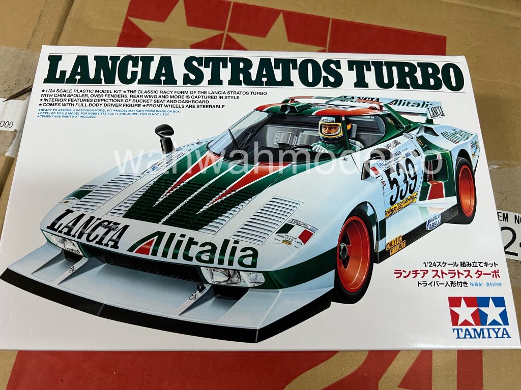 Tamiya 25210 1/24 Scale Model Car Kit Lancia Stratos Turbo Gr.5